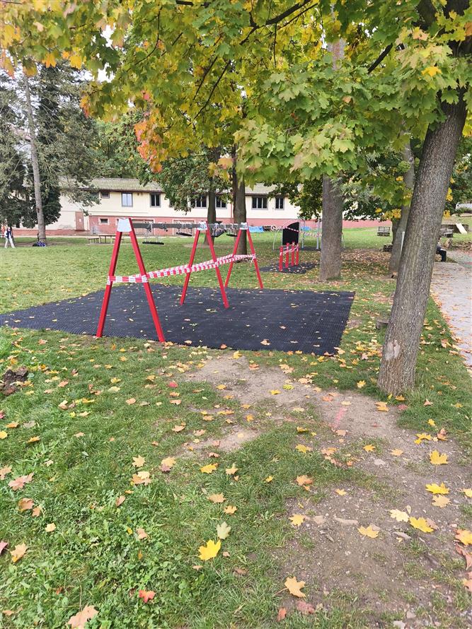 Hřiště 16